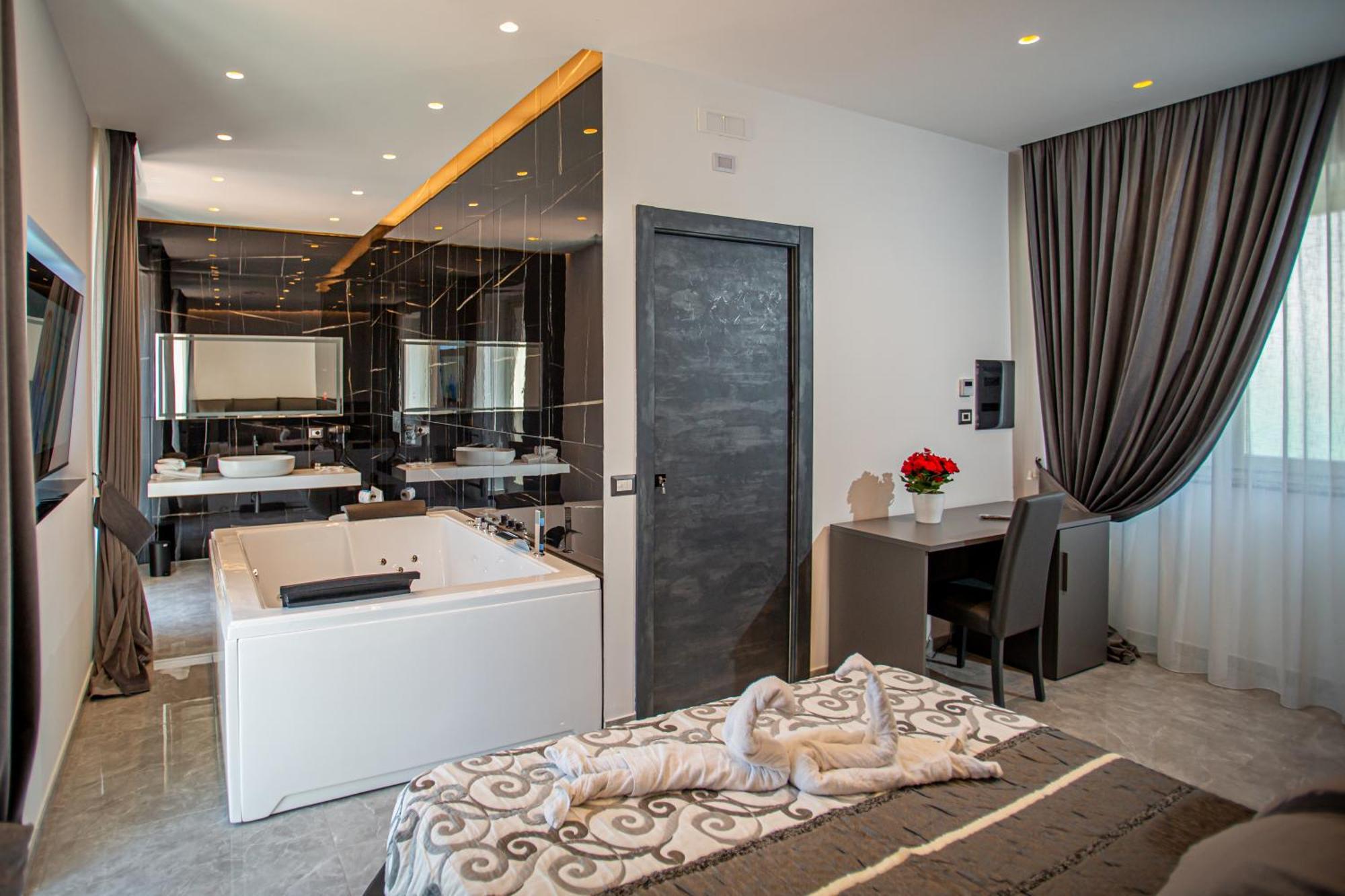 קסטלמרה די סטביה Forever Luxury Rooms מראה חיצוני תמונה